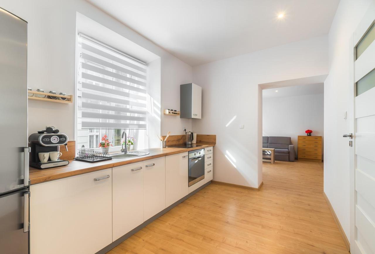 Apartament Srodmiescie Przemysl Bagian luar foto