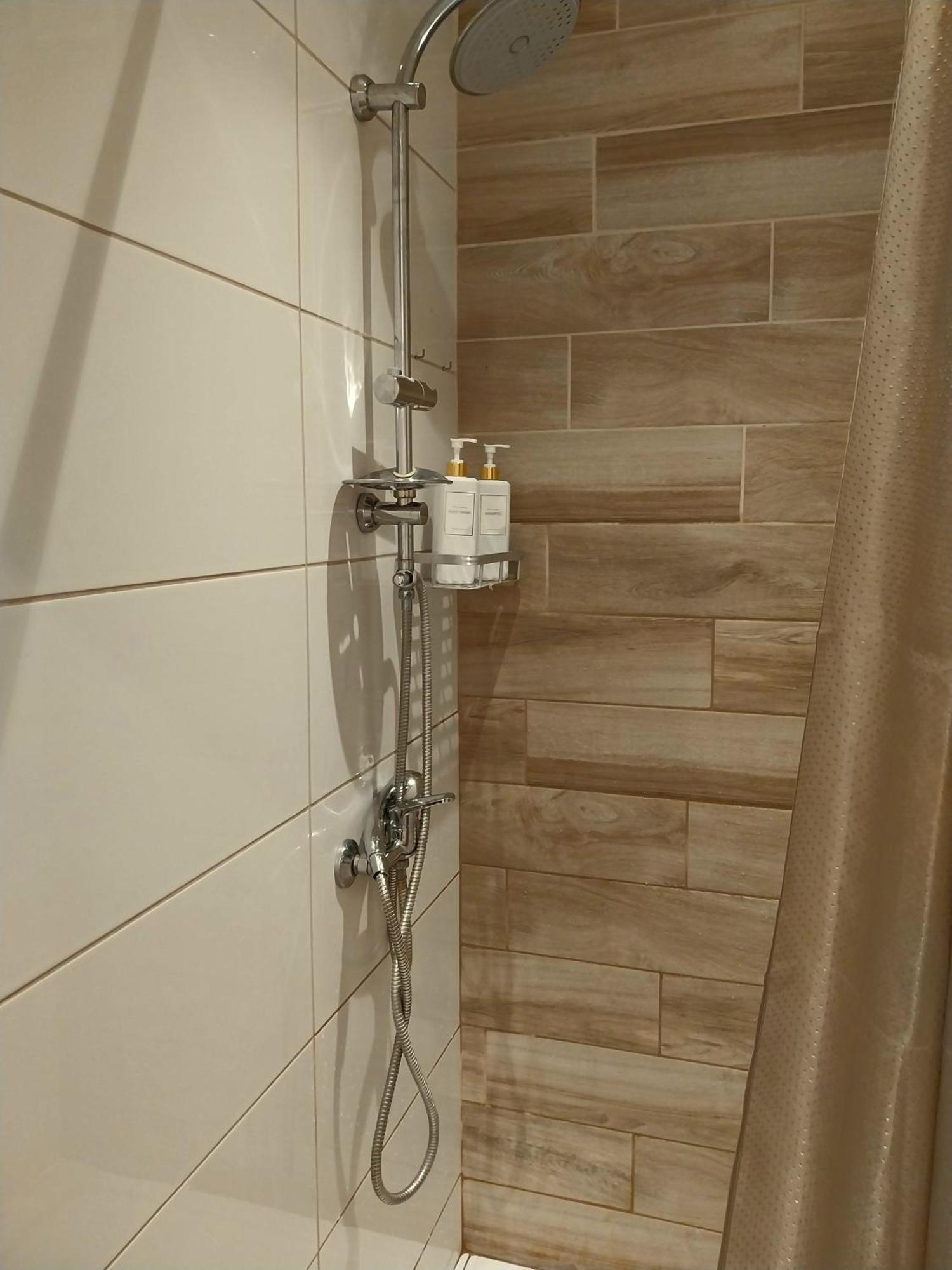 Apartament Srodmiescie Przemysl Bagian luar foto