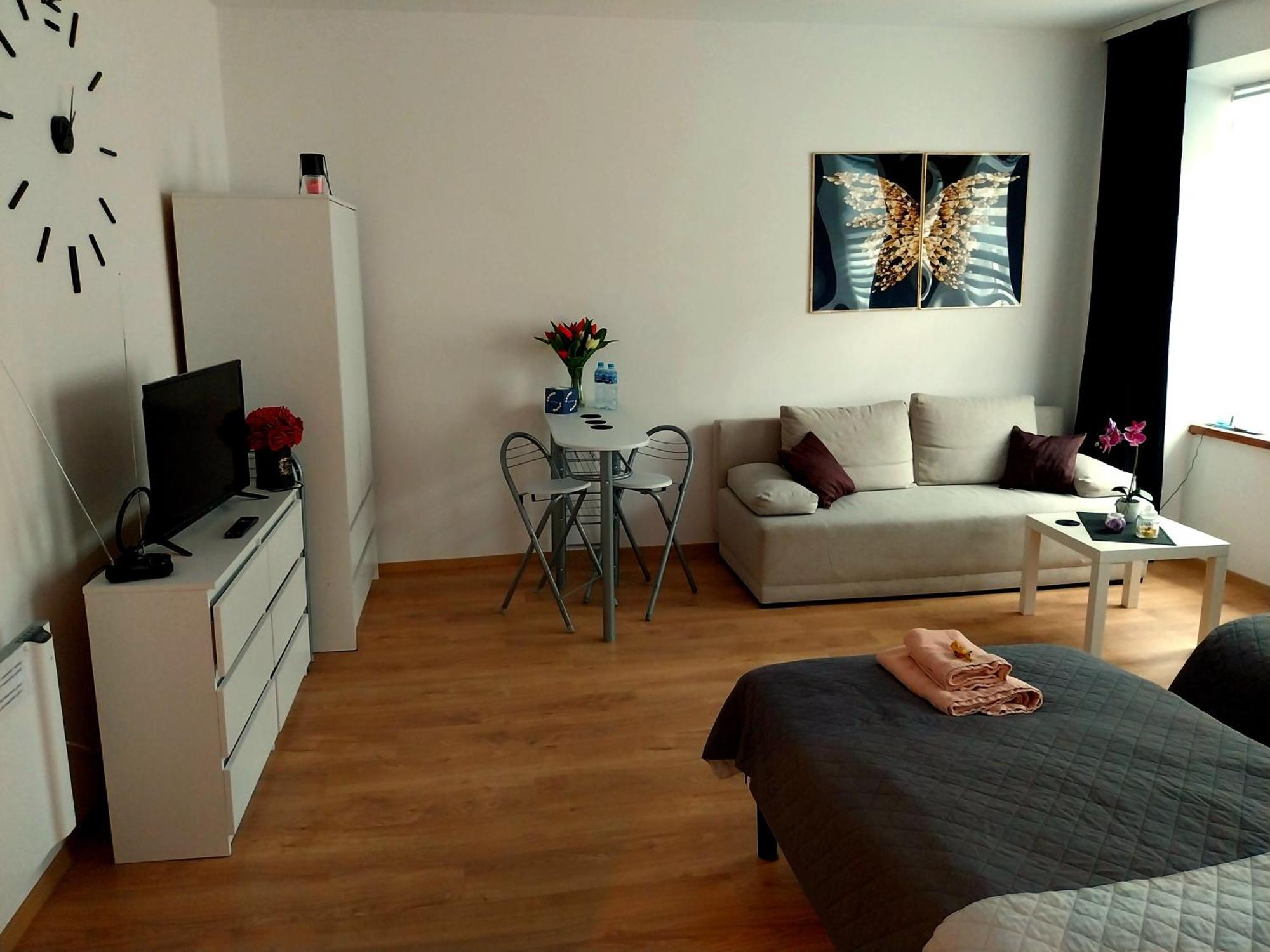 Apartament Srodmiescie Przemysl Bagian luar foto