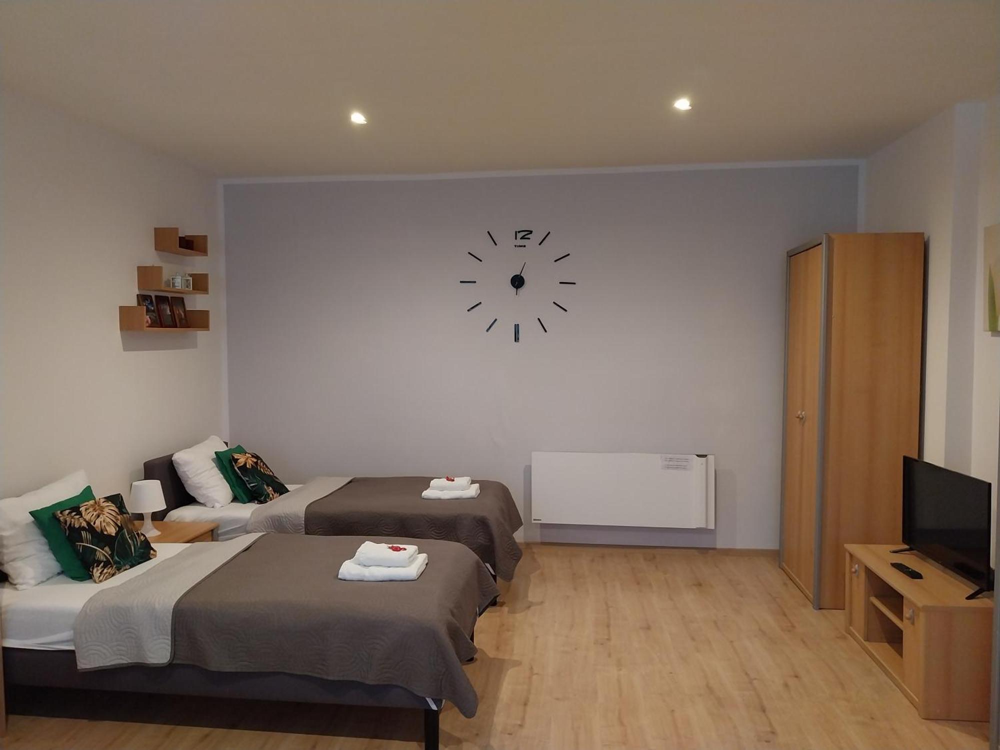 Apartament Srodmiescie Przemysl Bagian luar foto