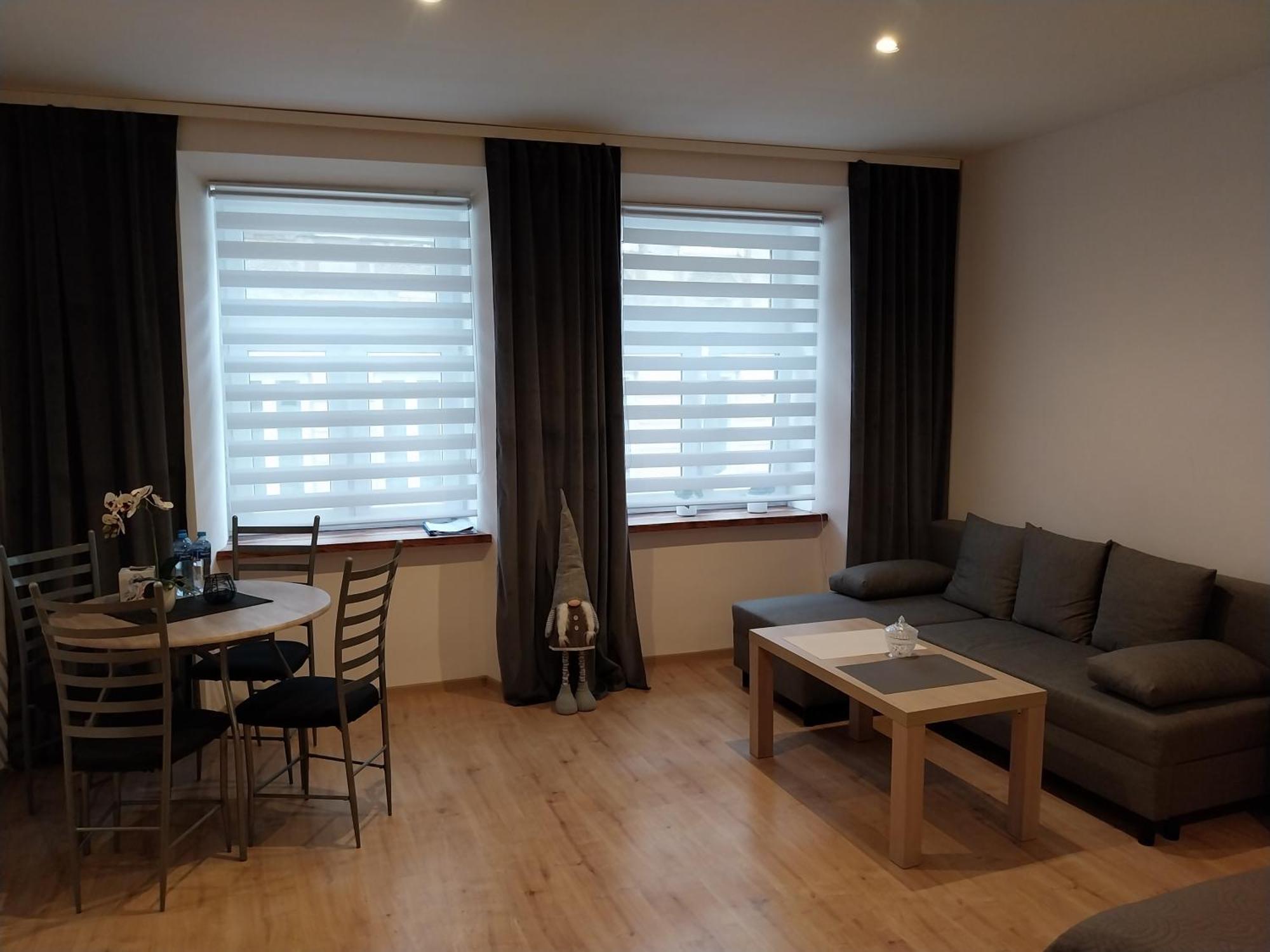 Apartament Srodmiescie Przemysl Bagian luar foto